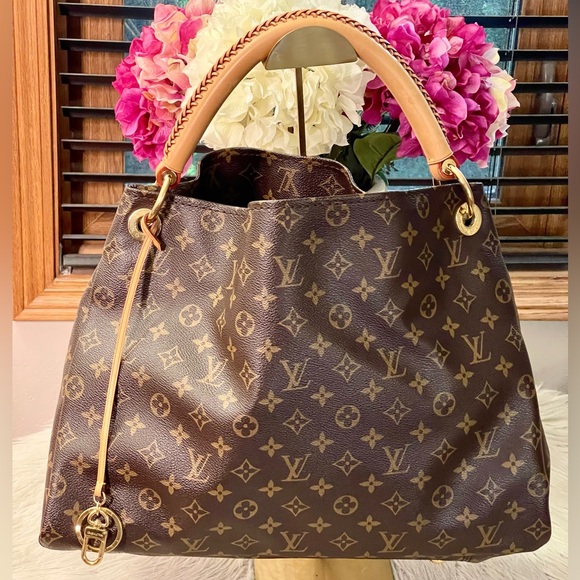 HOLD🔥Authentic LOUIS VUITTON Monogram Artsy MM Bag - Picture 6 of 16